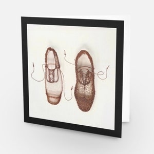 Kunstgroetkaart Blanco van binnen. Draadsculptuur herenschoenen bruiloft mr & mr