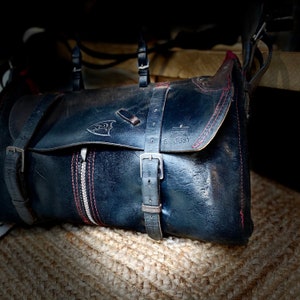 Black saddle & suede bag crossbody adjustable to shoulder style bag messenger luggage handbag image 4