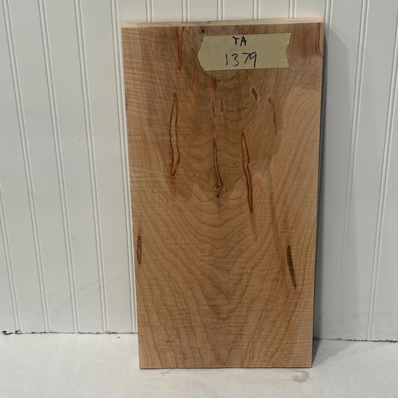 Wide Tiger Maple Wood Board, Wood Slab, Curly Maple Plank, Unfinished Wood 22"X11"X1.125"