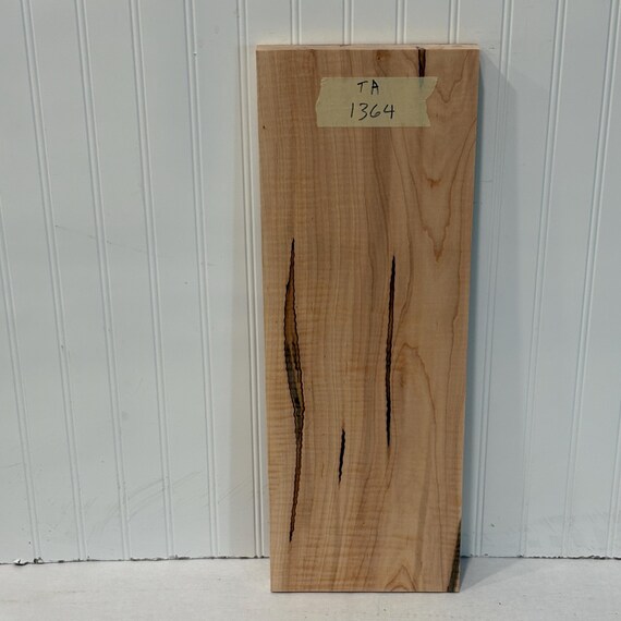 Tiger Maple Wood Board, Kiln Dried Wood Slab, Curly Maple Plank, Unfinished Wood for Woodworking, 24"X8"X7/8"