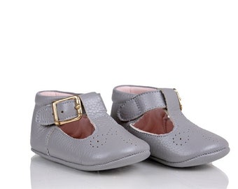 Baby GIRLS 6 BOYS  Classic Traditional  t bar  shoes Walking Shoes  UK  2 