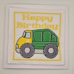 "Gestickte Geburtstagskarte ""Müllwagen"" für den Müllmann"