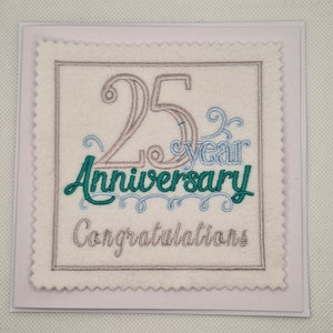 Tarjeta bordada del 25.º aniversario de plata