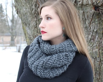 Knitting Pattern for Brooklyn Lacy Infinity Scarf, Scarf, Lace Scarf, Scarf Pattern, Circle Scarf, Knitting Patterns for beginners, Easy