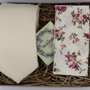 KIT HOL: Ivory Ties, Ivory Mens Ties, Ties for Men, Gifts for Men, Wedding Dress, Wedding Attire, Groomsmen Gifts, Cotton Tie,