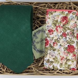 EM & GRACE: Smaragdgrüne Krawatte, Herrenkrawatte, Grüne Krawatte, Krawatte, Einstecktuch, Hochzeitskrawatte, Groomsmen Geschenke, Hochzeitskleidung