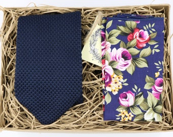 MIKE & ROSE: The Tie Garden Etsy, Wedding Tie, Mens Ties for Men, Grooms Tie, Knitted Necktie, Floral Pocket Square, Navy Tie, Knitted Tie