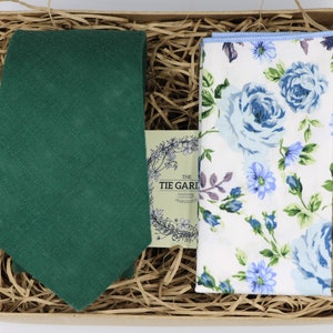 EM & ZOE: Smaragdgrüne Krawatten, Krawatten, Grüne Krawatte, Krawatte, Floral Einstecktuch, Hochzeitskrawatte, Groomsmen Geschenke, Hochzeitskleidung