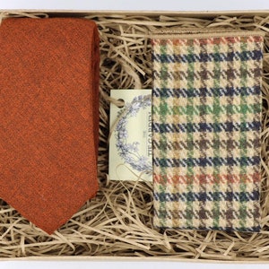 RUSS & ALF: Ties for Men, Mens Ties, Burnt Orange Tie, Tweed Pocket Square, Wedding Tie, Groomsmen Gifts, Wedding Attire, Tweed Ties