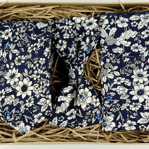 DARCEY: Floral Tie, Floral Pocket Square, Wedding Dress, Grooms Tie, Navy Tie Set, Groomsmen Gifts for Men, Boyfriend Gift, Mens Ties