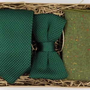 FULL PADDY: Green Tie, Green Bow Tie, Knitted Tie, Knitted Bow Tie, Ties for men, Mens Ties, Pocket Square, Gifts for Men, Mens Gift ideas