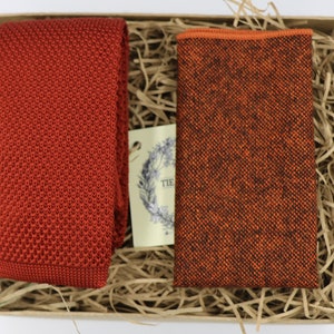 CAL & JOJO: Burnt Orange Tie Set, Orange Pocket Square, Wedding Ties, Gifts For Men, Groomsmen Gifts, Mens Wedding Tie