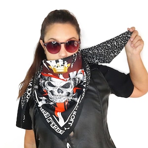 Rock and roll scarf, bandana man rock, skull scarf, goth bandana, skull bandana men, cotton skull bandana, extra large bandana