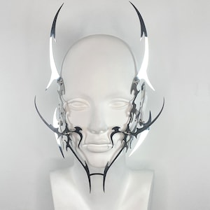 ARTíCULO0003 / Pieza para la cabeza / Pieza de metal / Ciencia ficción / Tribal / Acero / Pieza facial / Máscara facial / Máscara de metal /