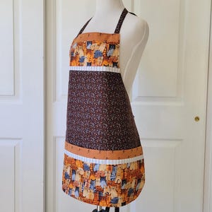 Full Apron with Cats and Pockets for Mom
