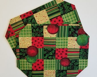 Red and Green Christmas Placemat Set of Four