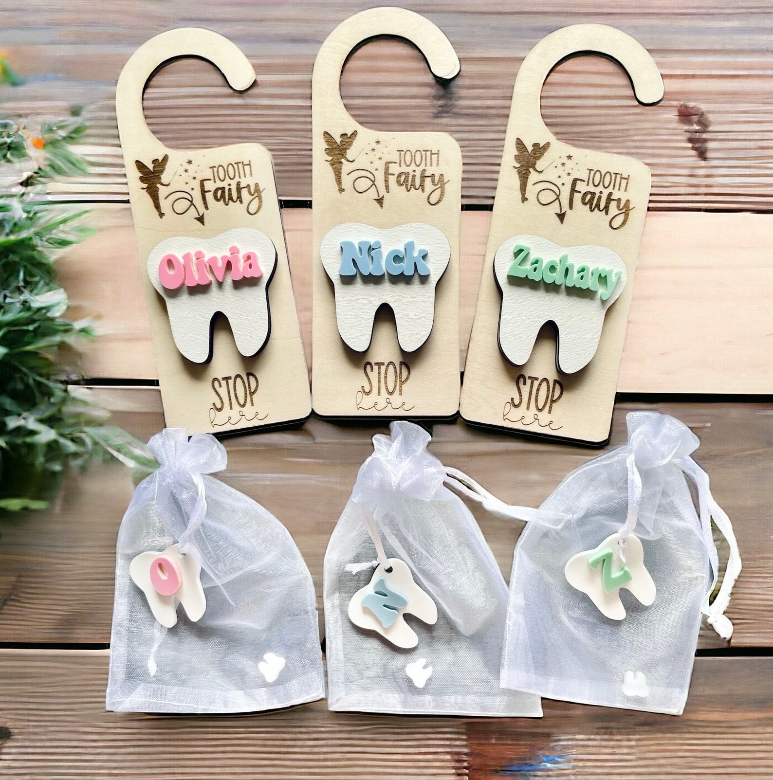 Tooth Fairy Personalized Door Hanger Set | Tooth Fairy Money Holder ...