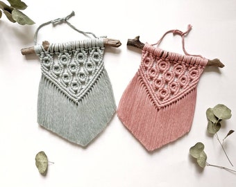 Macrame Mini Bubbles Pattern with Extra Soft Cotton Fringe