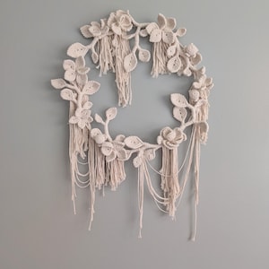 Macrame Sculptural Floral Bohemian Wall Hanging Tapestry, 3D Macrame Boho Wedding Decor, Cream bouquet tapestry for wall