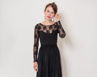 Robe en tulle en noir « Night Crystal » avec dentelle