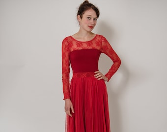 red tulle dress "Red Lady" with lace