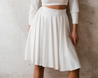 "Glossy" bridal skirt made of cream white satin