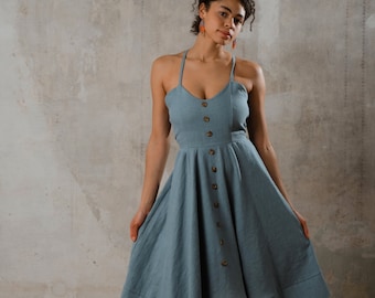 Robe en lin dos nu « Scilla » en bleu poussiéreux