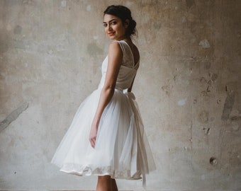 Wedding dress "Principessa" short with large tulle skirt