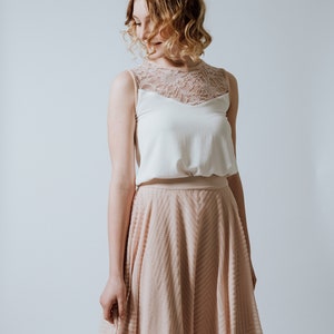 Chiffon dress Mandarin short and loose in rose image 2