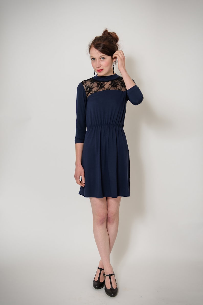 dark blue jersey dress Blue Moon with lace image 1