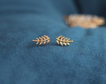 Gold Leaf Stud Earrings: Hypoallergenic Tiny Studs - Perfect for Sensitive Ears & Allergy - 24k Gold-Plated - Eco-friendly Jewellery Gift