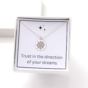 Colar Estrela do Norte New Beginnings - Pingente de bússola e cartão de mantra que fortalece o amor-próprio, presente perfeito para formatura ou viagem para filha