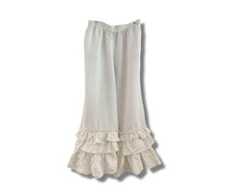 Linen Blend White Bloomers with Lace & Pockets