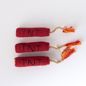 Dynamite cat toy cheap