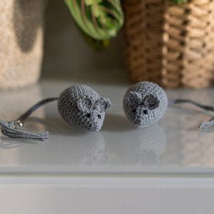 Catnip mouse toy, cute cat toy. Toy with bell. kitten toys, cat toys. Cat mouse, cat box, kitten box, valerian mouse, crochet mouse, catnip