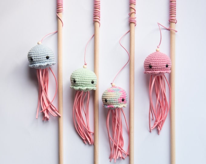 Catnip Jellyfish Cat Wand Toy: Interactive Teaser with Valerian