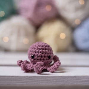 Octopus cat toy, medusa cat toy, catnip toy, valerian octopus, cute cat toy, toy with catnip, toys for cats, cute cat toys, best cat toys
