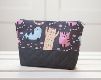 Cat toiletry bag, makeup travel case. Waterproof cosmetic pouch, cat lady gift, bff gift, birthday gift, cat purse, zipper pouch