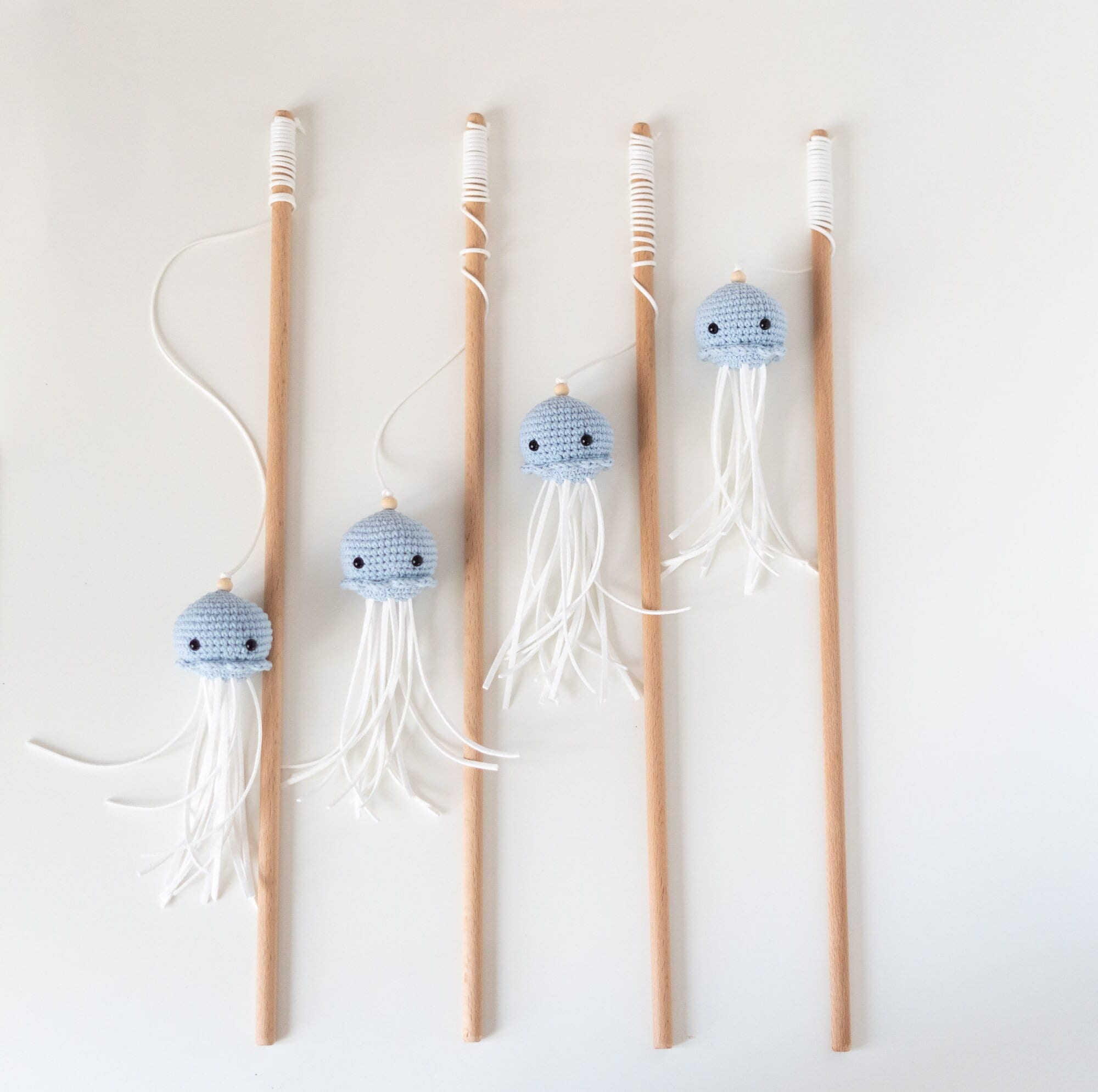 Cute Cat Teaser, Cat Wand, Jellyfish Cat Toys, Fishing Pole for Cats, Cat  Fishing, Catnip Cat Toy, Wooded Pole for Cat, Catnip Toys, Blue -   Ireland