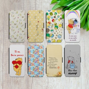 Funda para teléfono con tapa tipo billetera con diseño de Winnie the Pooh, Piglet, Eeyore y Tigger, con acuarela, para iPhone 8, Xs, 12, 13, 14, 15, Samsung A12, S20fe, S24, Google