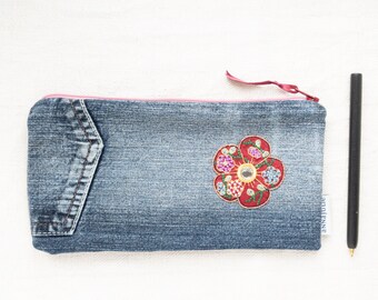 Upcycling pencil case made of jeans, blue, with zipper and colorful flower, for school, office, home, gift back to school, present christmas