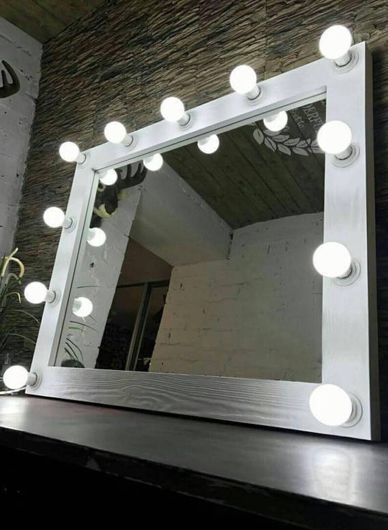 Vanity Hollywood Mirror With Bulbs Lights Makeup Lamps For Showroom