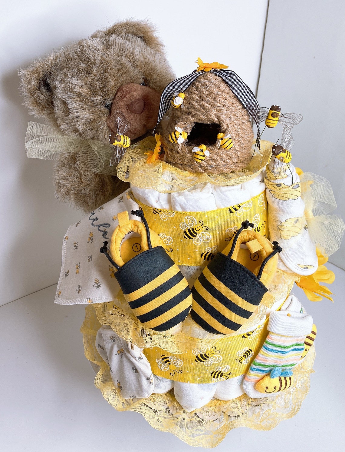 Honey Teddy Bear Diaper Cake Bee Diaper Cakebumblebee Theme Etsy