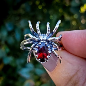 Silver Garnet Tarantula Spider Ring