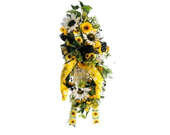 Summer and Fall Sunflower and Bee themed swag for your door or wall | Sunflower decor | Bee decorations | Yellow and Black Door decor