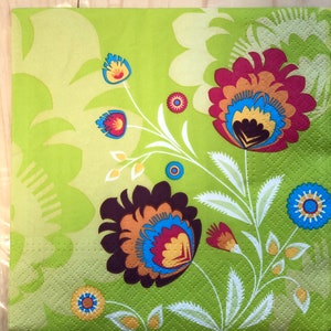 4 Paper Napkins For Decoupage | 4 Decoupage Napkins | Retro Flowers |  Napkin for Decoupage | Paper Serviette | Decoupage Prints |  |