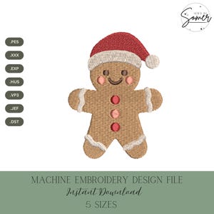 Op de afbeelding: Een machineborduurontwerpbestand met een peperkoeken mannetje met een rode kerstmuts. Het peperkoeken mannetje is bruin met witte accenten en rode knopen. Het ontwerp bevat de tekst "MACHINE EMBROIDERY DESIGN FILE" en "Instant Download".