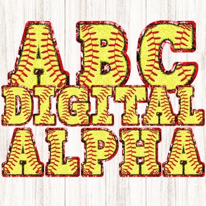 Könnte beinhalten: ABC DIGITAL ALPHA in gelben und roten Softball-Buchstaben auf weißem Holzgrund.