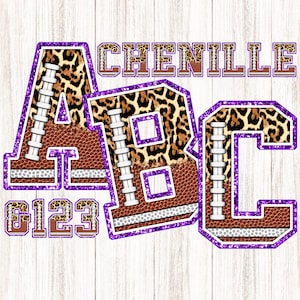 Könnte beinhalten: Lilafarbene Glitzer-Chenille-Buchstaben A, B und C mit Leopardenmuster und Fußballmuster. Die Buchstaben sind lila umrandet und haben die Zahlen 6123 unter dem Buchstaben A.