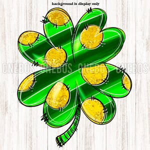 Trébol de 4 hojas PNG, descarga digital, trébol de garabato dibujado a mano, rayas verdes y relleno de patrón de puntos de parche dorado, transferencia PNG de impresión de sublimación